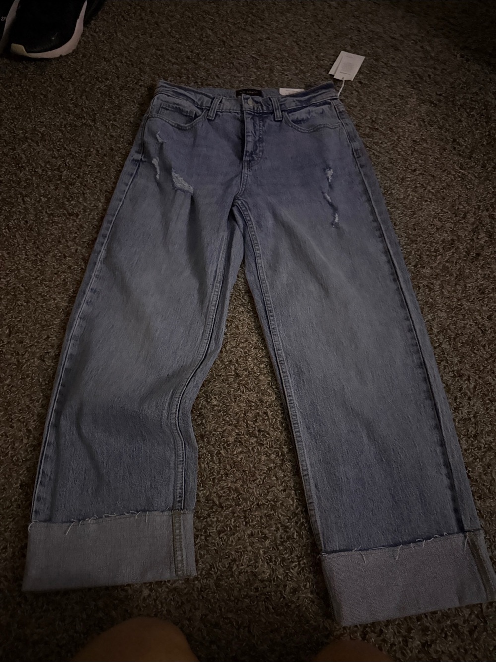 Light Blue Boyfriend Jeans with Cuffed Hem